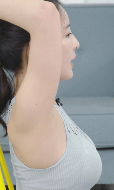 매끈한 겨드랑이