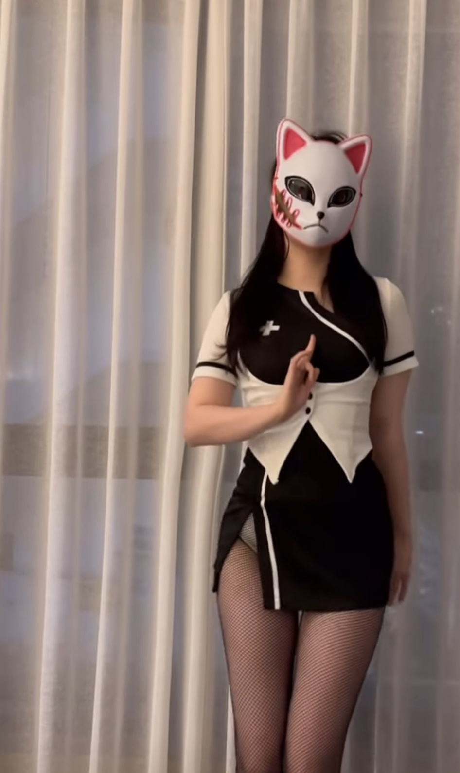 댄스부출신 가면누나