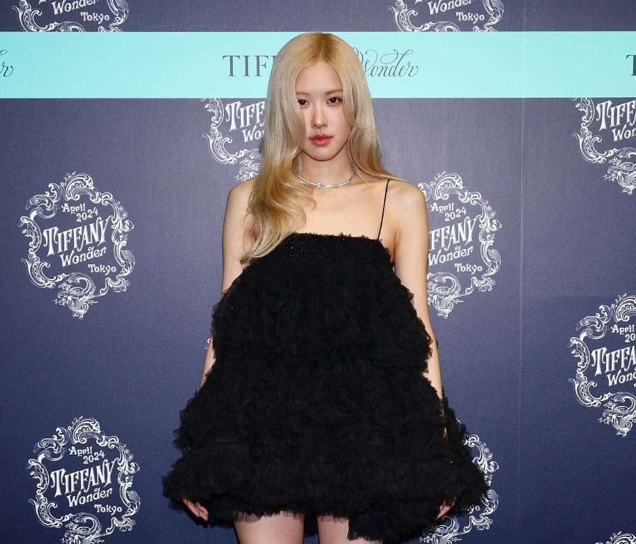 [HD] BLACKPINK(블랙핑크) ROSÉ(로제) 티파니앤코 도쿄 'Tiffany Wonder' 전시회 고화질 사진