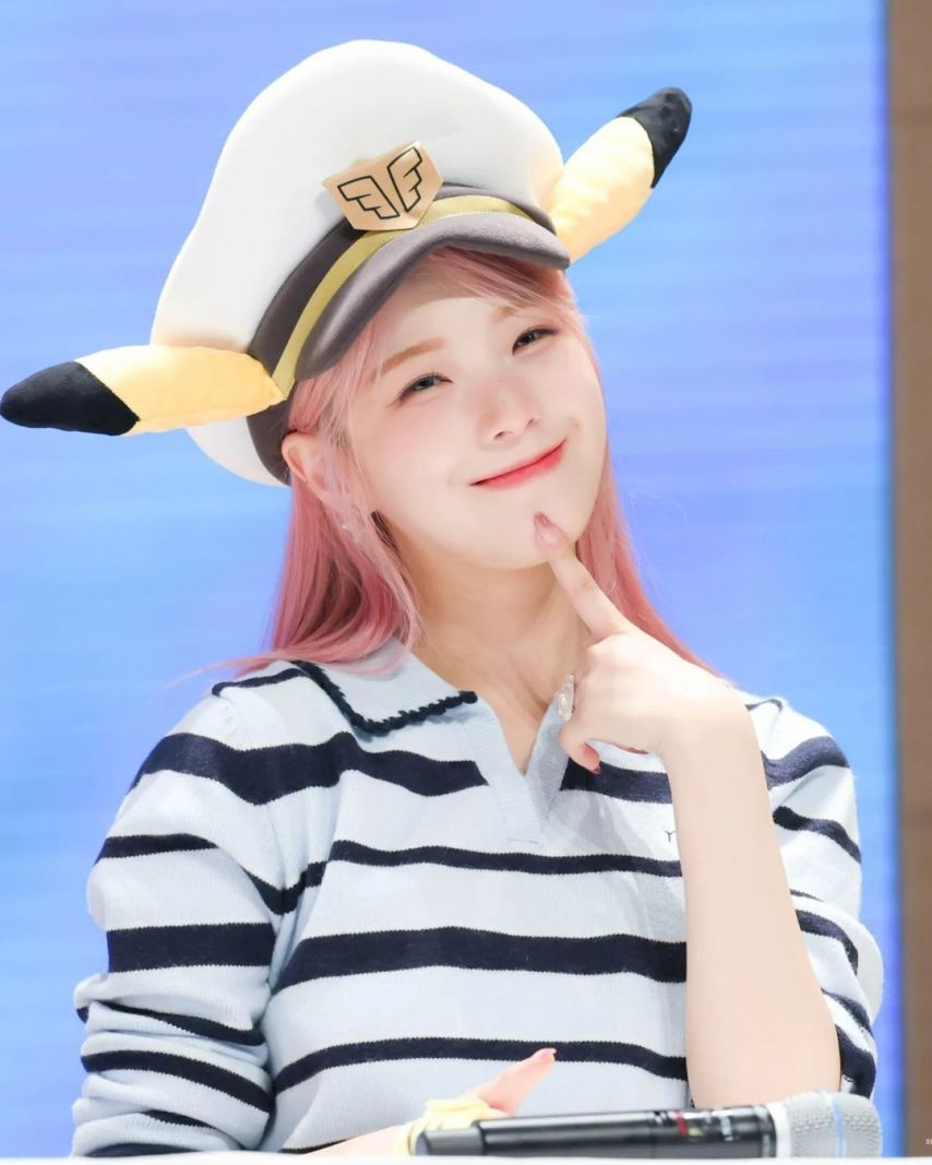 귀여운 프로미스나인 백지헌