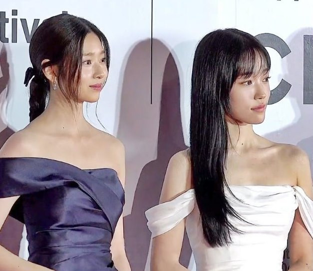 김민주 & 노윤서 투샷