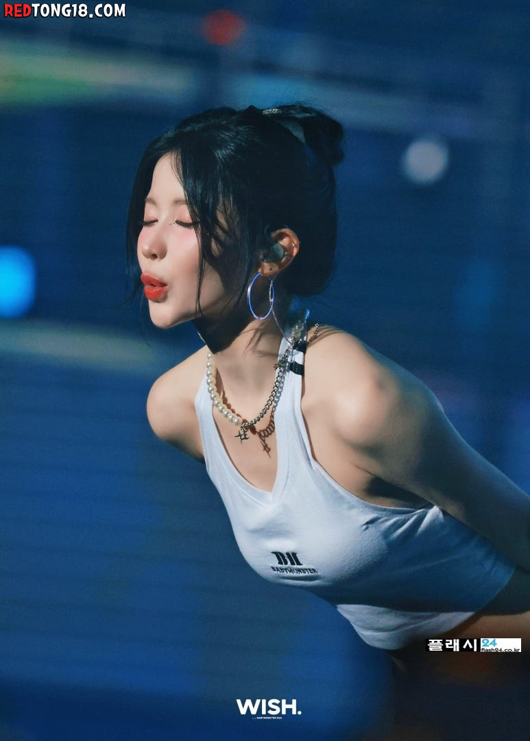 베이비몬스터 아사의 나시티 팬서비스