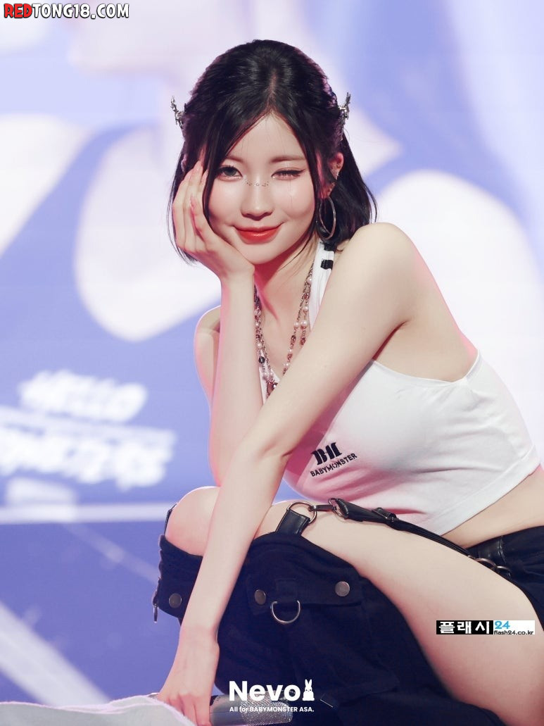 베이비몬스터 아사의 나시티 팬서비스