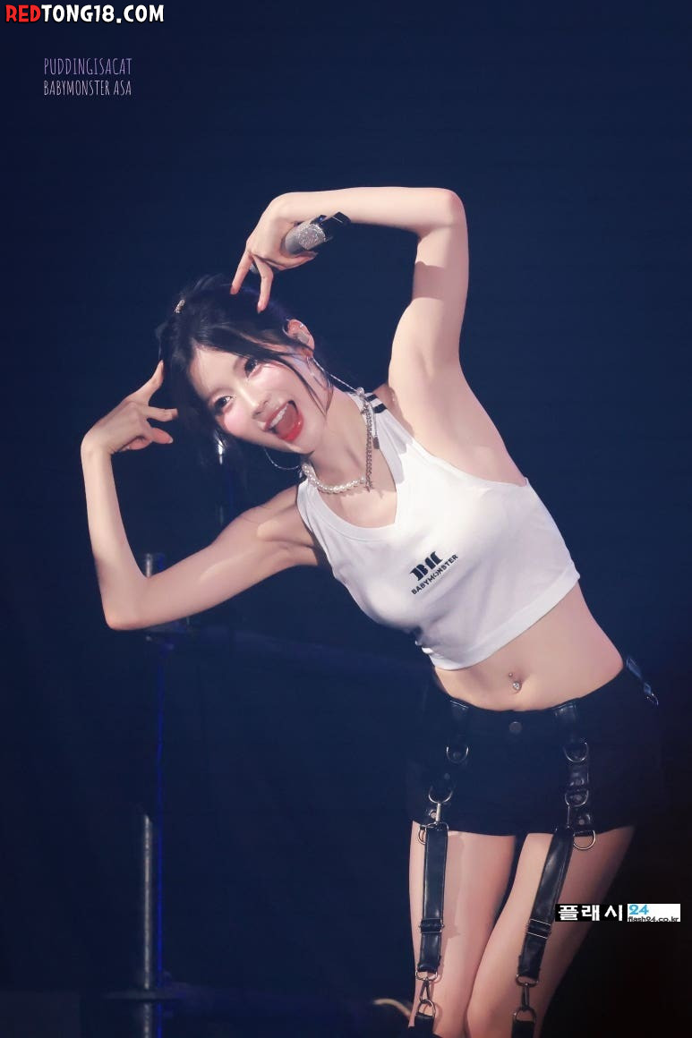 베이비몬스터 아사의 나시티 팬서비스