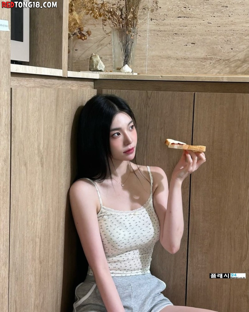 조연주 치어리더 남성 잡지 촬영중