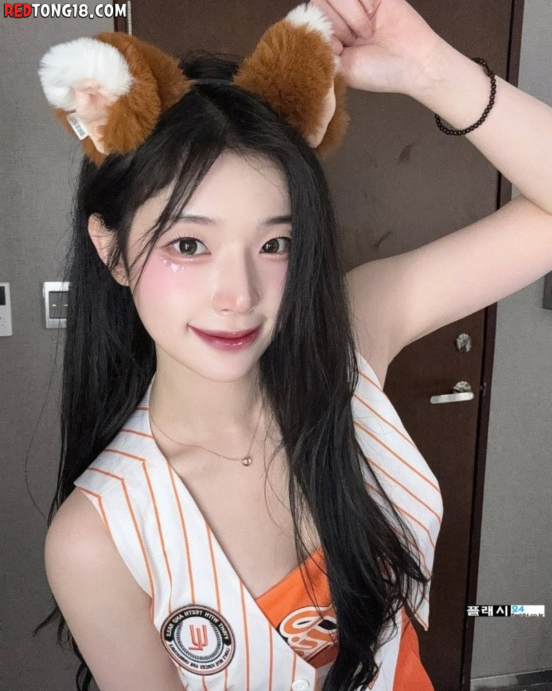 조연주 치어리더 남성 잡지 촬영중