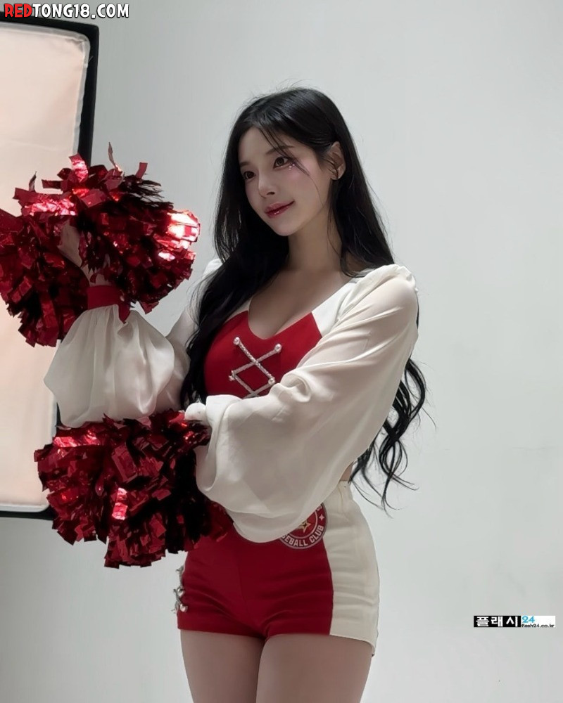조연주 치어리더 남성 잡지 촬영중