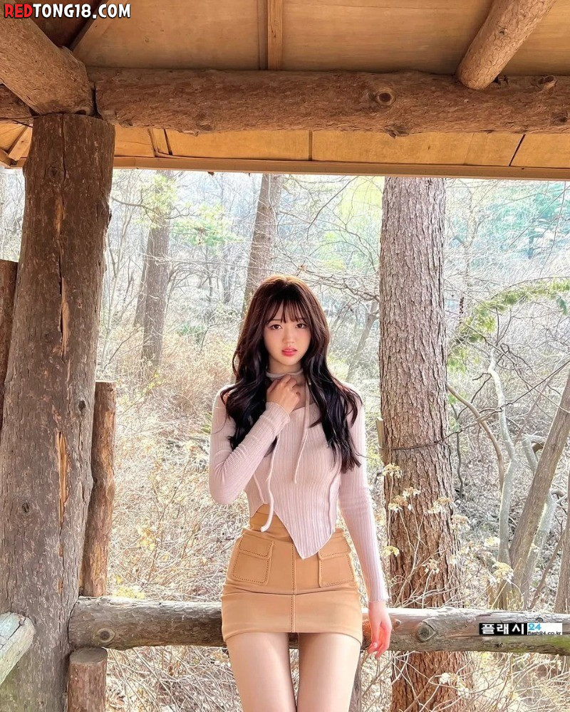 몸매 상당히 좋은 락킷걸 한이슬