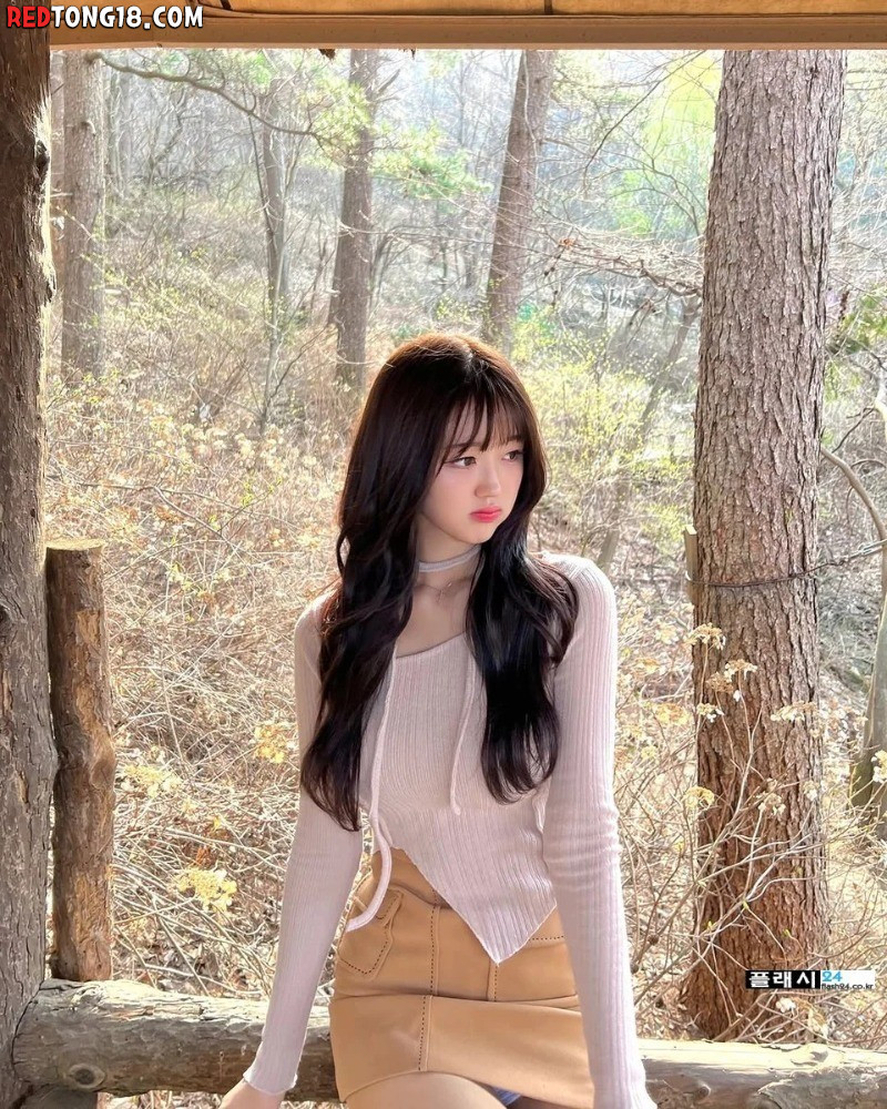몸매 상당히 좋은 락킷걸 한이슬