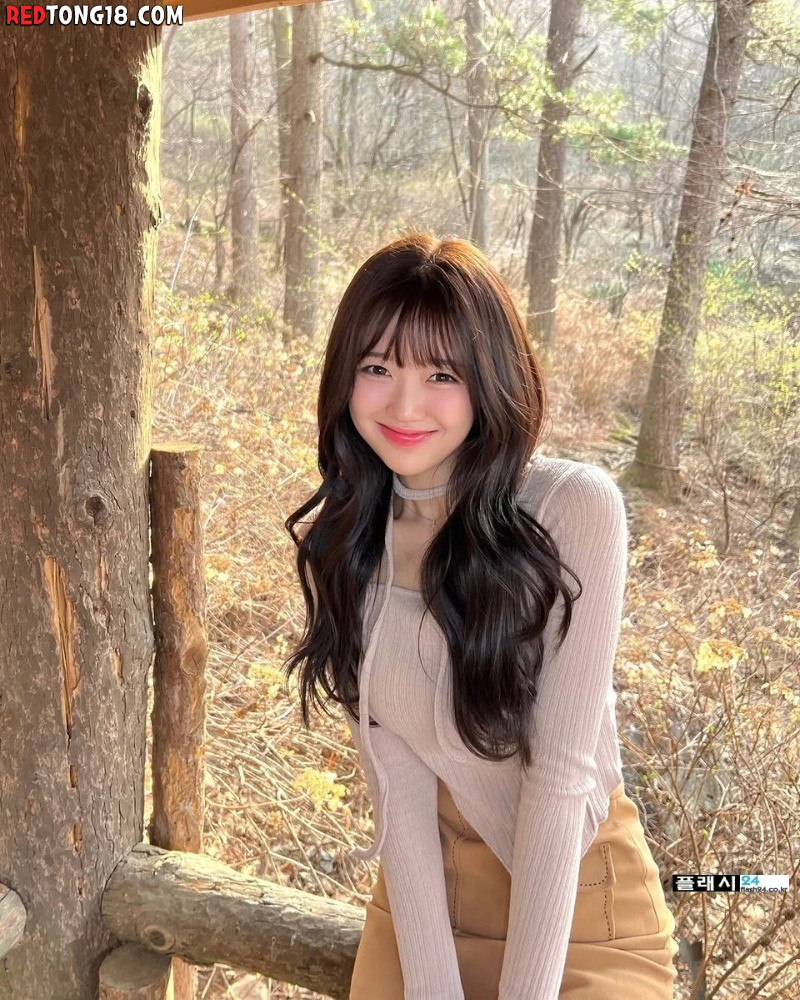 몸매 상당히 좋은 락킷걸 한이슬