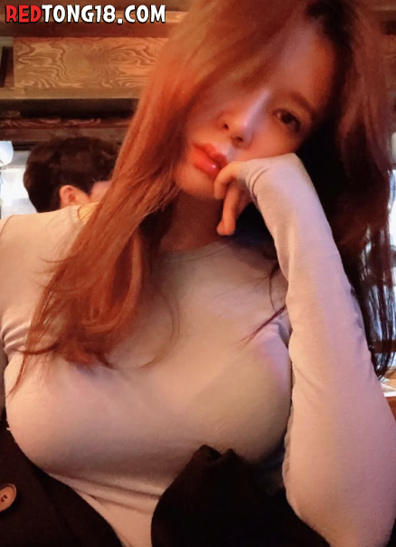 가슴 큰 여자들이 억울하다는 상황