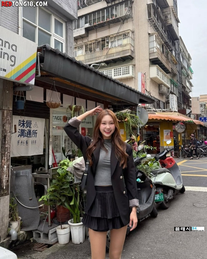 은근 쌔끈한 치어리더 박담비