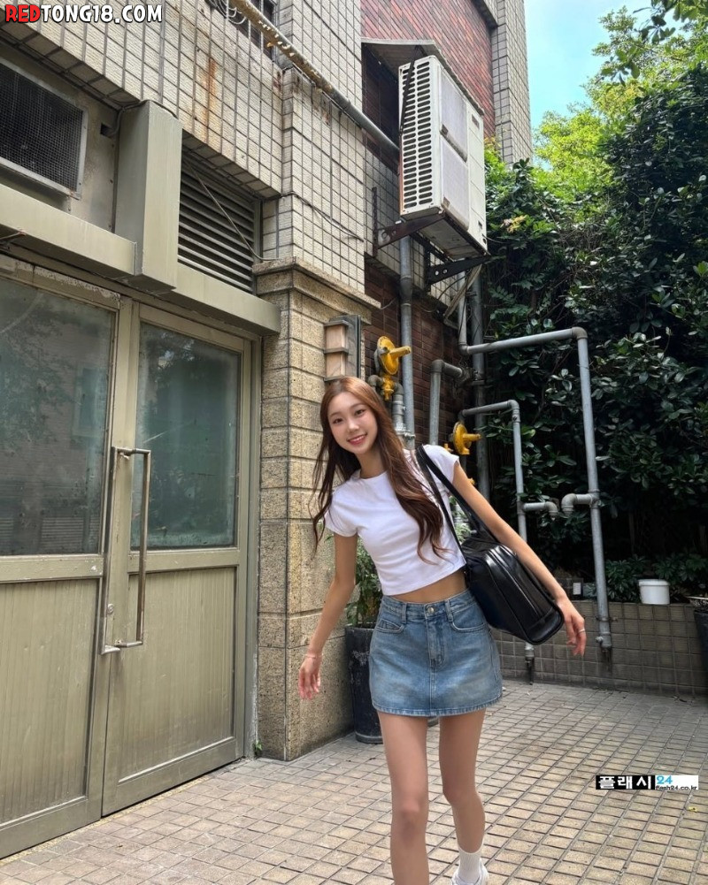 은근 쌔끈한 치어리더 박담비