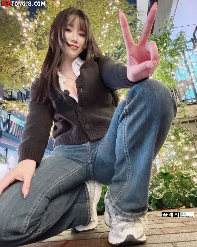 단추 푸는거 유난히 좋아하는 하리미