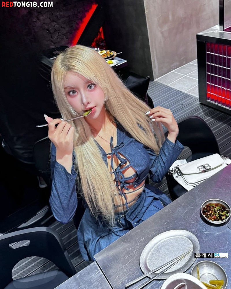 ㅇㅎ)레이싱모델 DJ 마가린 평소에도 장난없네