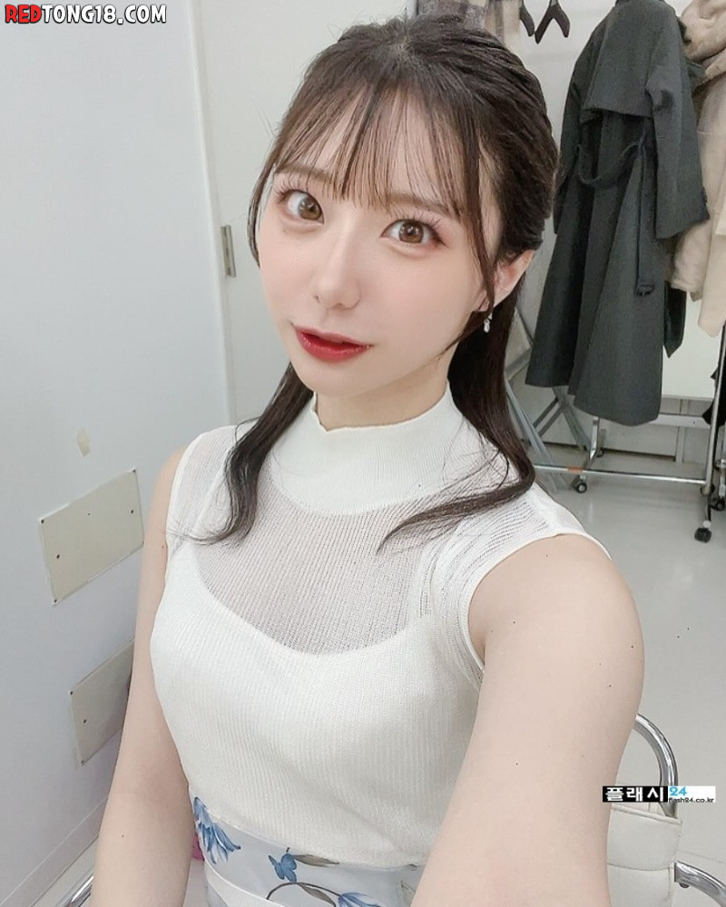 지방 방송국 아나운서 출신 신인 배우 미요시 유카