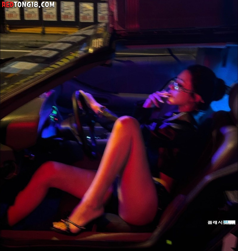 여자친구와 야간 주행이 행복한 이유