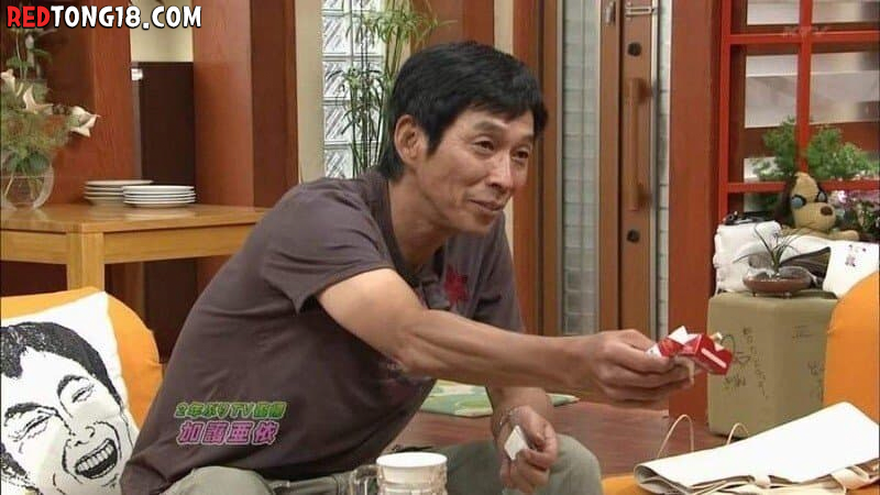 훌쩍훌쩍 사진 1장에 몰락한 아이돌