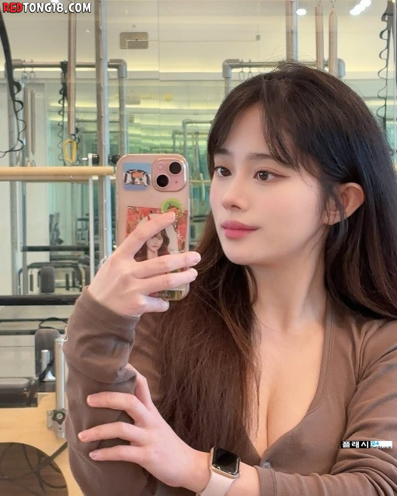 ㅇㅎ)나은이 셀카 이렇게 찍을거야