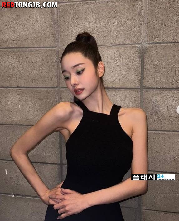 반전 몸매의 소유자 송지아