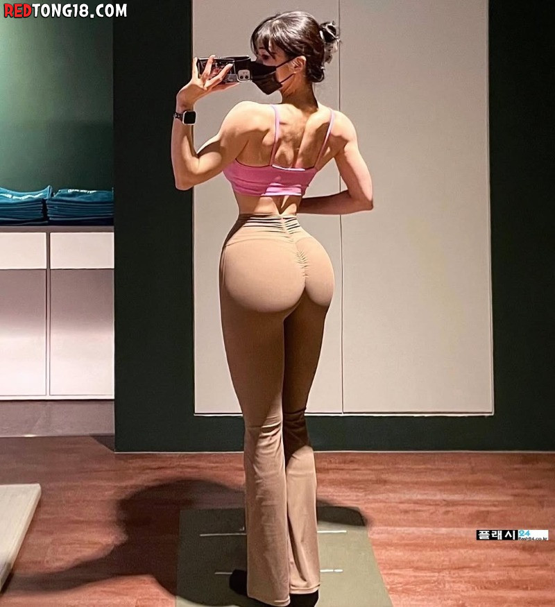 ㅇㅎ)뒤태에 자신있는 우니