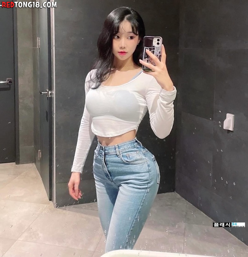 ㅇㅎ)뒤태에 자신있는 우니