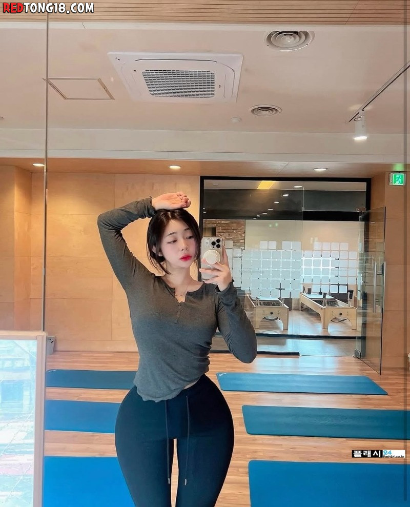 여전한 치골녀 채온