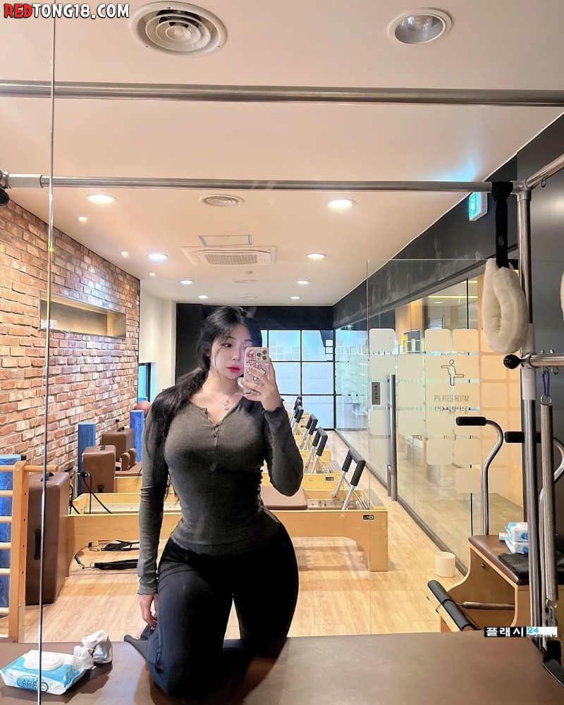 여전한 치골녀 채온