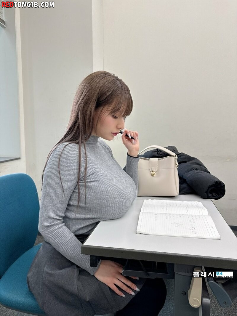 과제 도와주고 싶은 대학생 누나