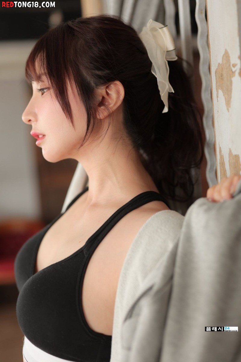 개쩐다는 신인 배우 니이즈마 유카