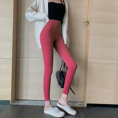 판교에서 유독 자주 보인다는 MZ 처자들 룩