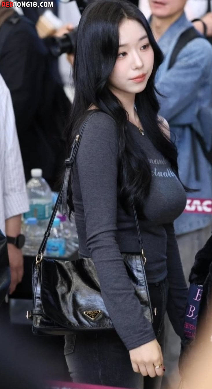 걸그룹 이 둘은 최소 F컵 사이즈 입겠죠?