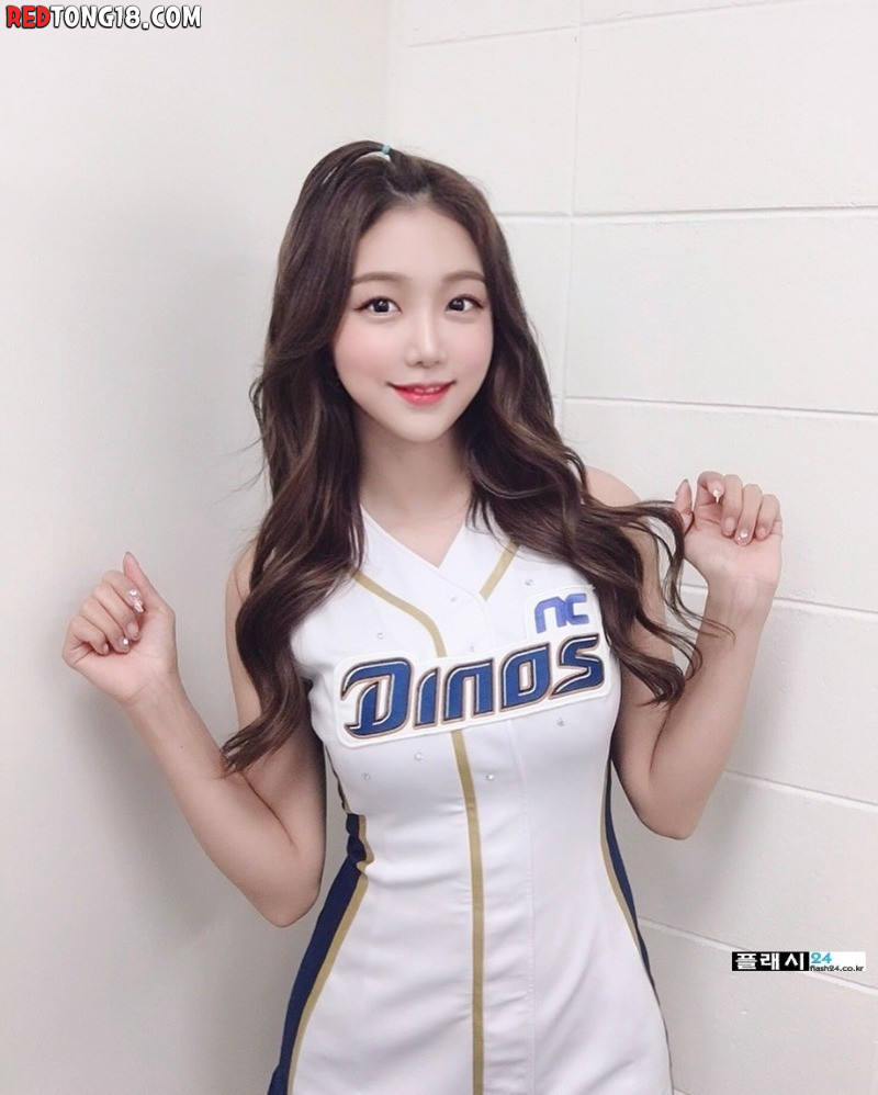 ㅇㅎ)치어리더 이주희 타이트한 흰팬츠 앞 뒤