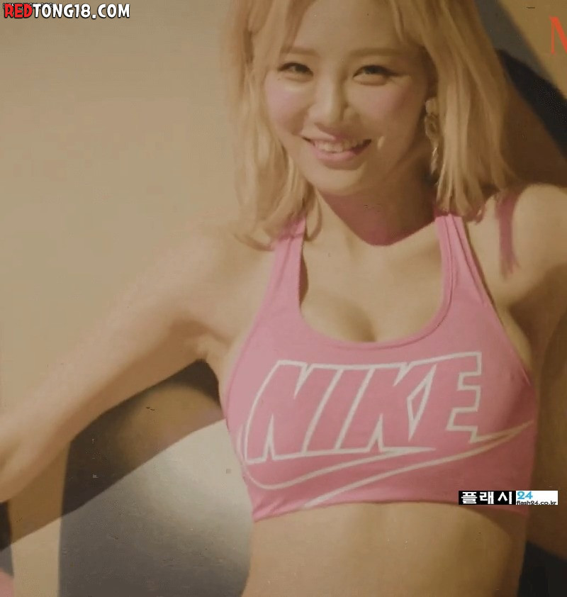 화보 촬영하는 유부녀 빛베리 수준