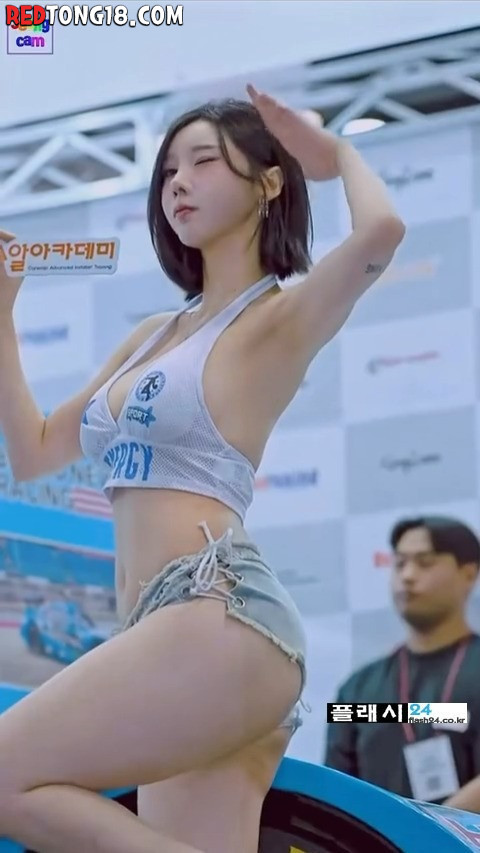 모터쇼 송주아는 꼭 보고옵시다