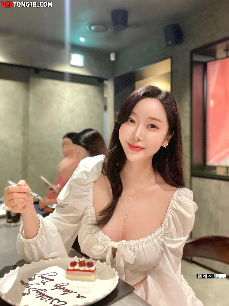 ㅇㅎ)몸매 만큼은 불호없는 인플루언서 정우주