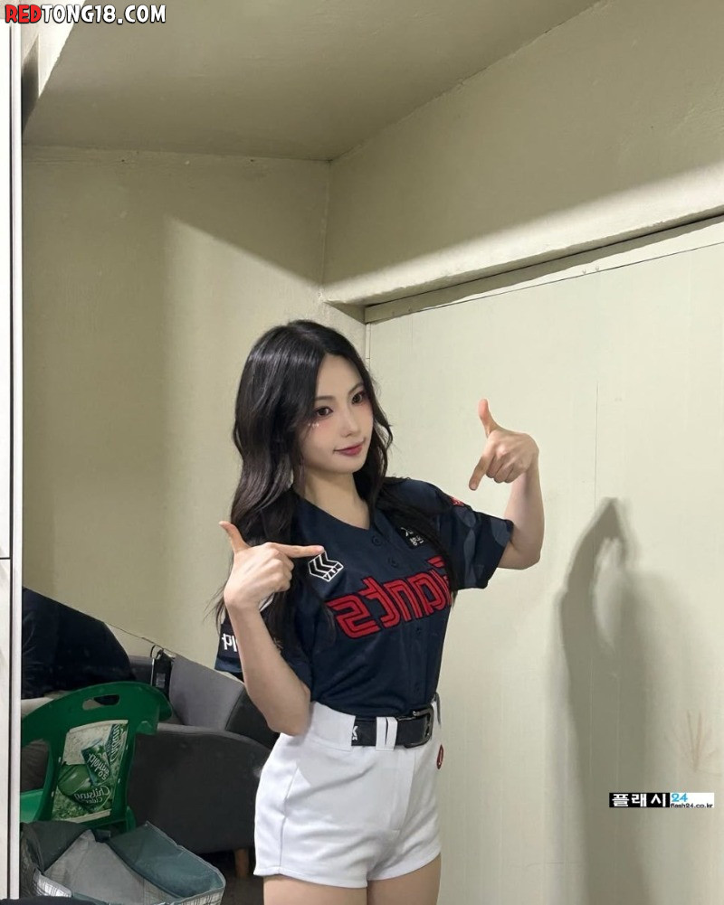 ㅇㅎ)치어리더 김나현 빨간 유니폼 원피스