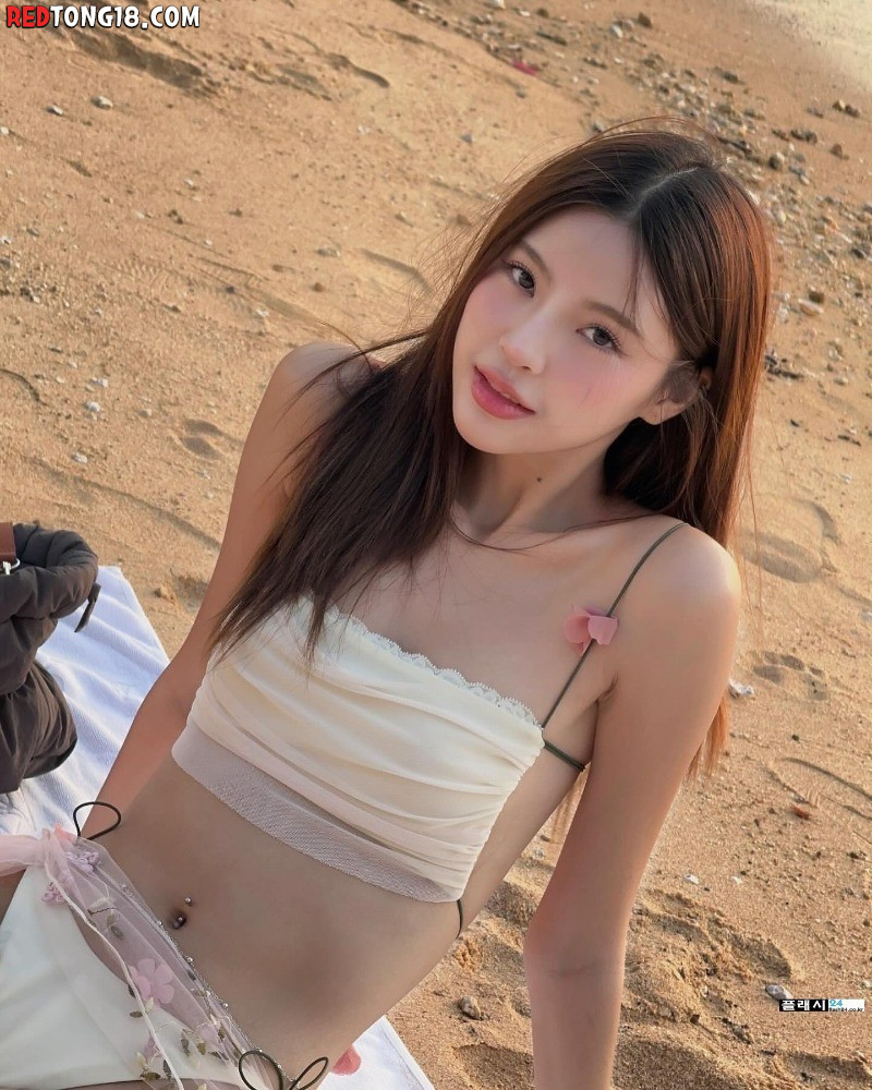 휴가때는 이런 처자가 꼭 필요하죠