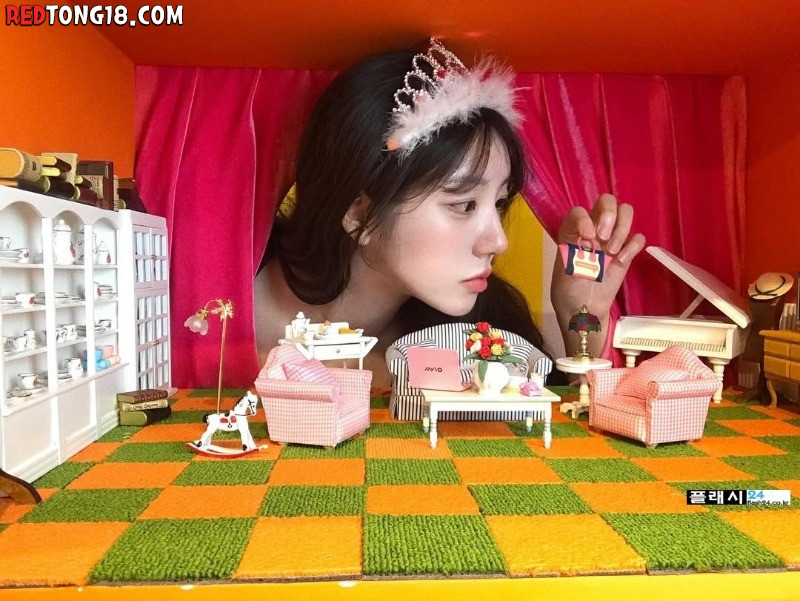 치지직 난리나게 만든 존예 신입 여캠 일로하