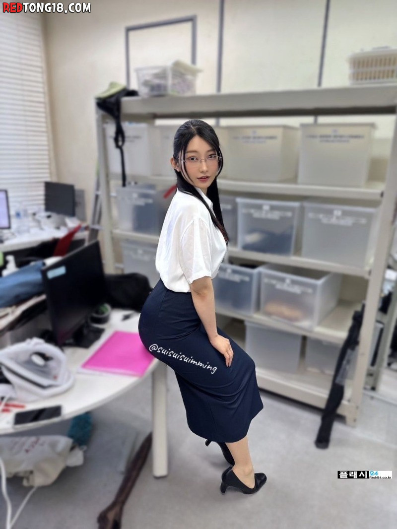 ㅇㅎ)임원 비서실 직원 출신 신인 배우 모리야 요시노