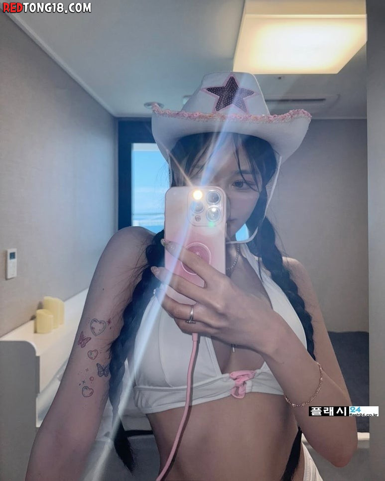 ㅇㅎ)해변에 나타난 카우걸 굴곡