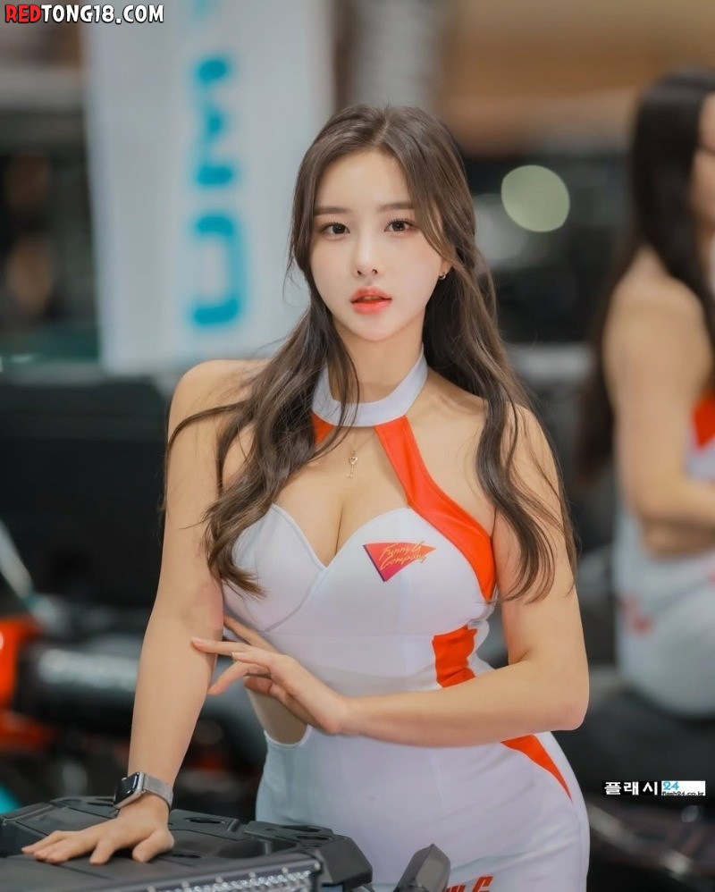 모터쇼에서 꼭 보게되는 오아희