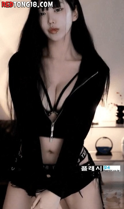 살짝 패치가 드러난 하니니