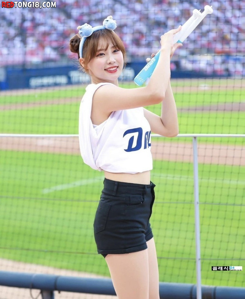 ㅇㅎ)은퇴 발표한 박선주 치어리더 아깝다