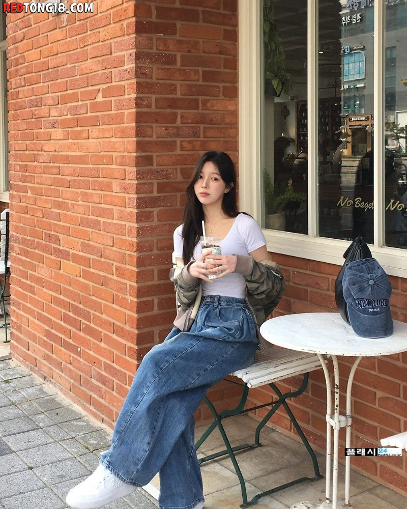 데이트룩에 충실한 처자