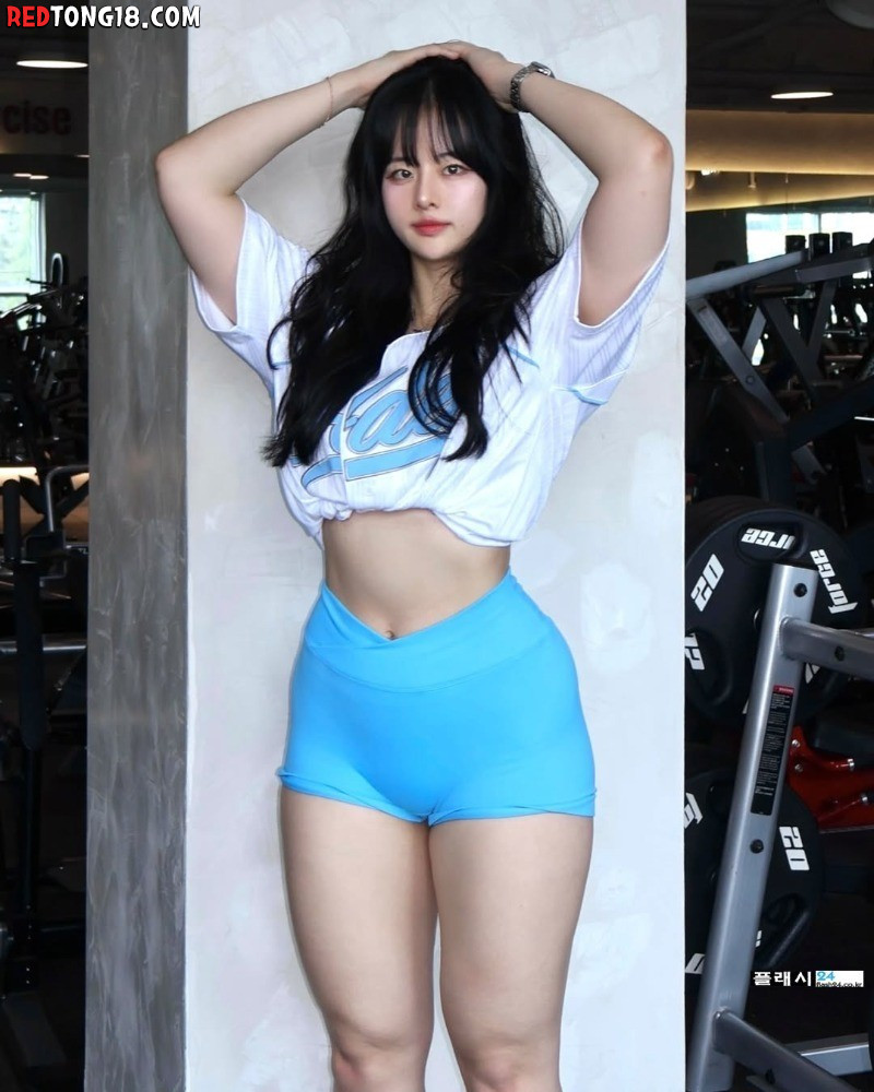 벌크업된 등산녀 다슬 보소