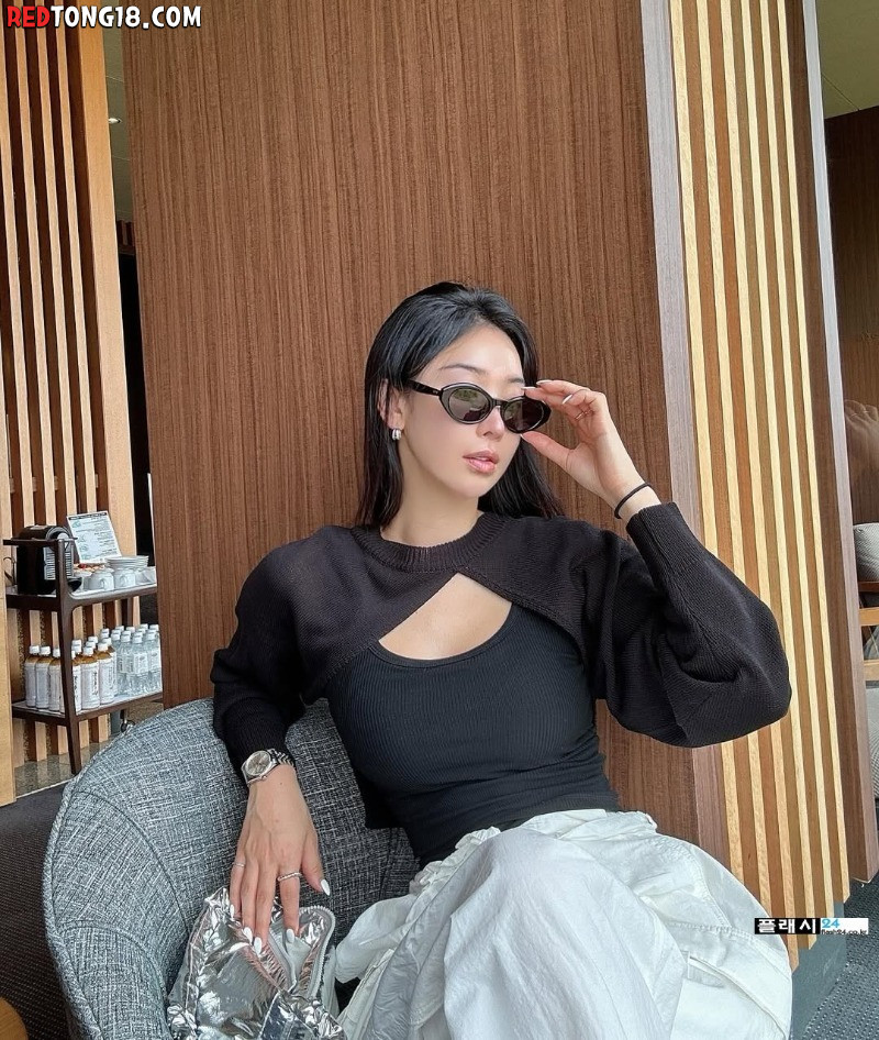 피팅모델 박다현은 여전히 다르구나