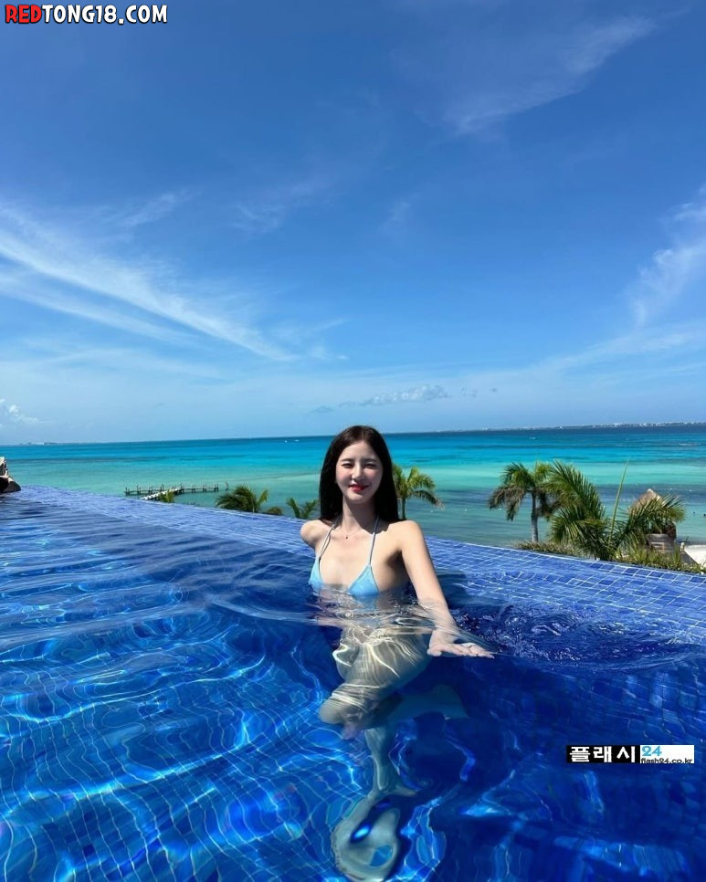 ㅇㅎ)치어리더 김해리 수영복이 작다