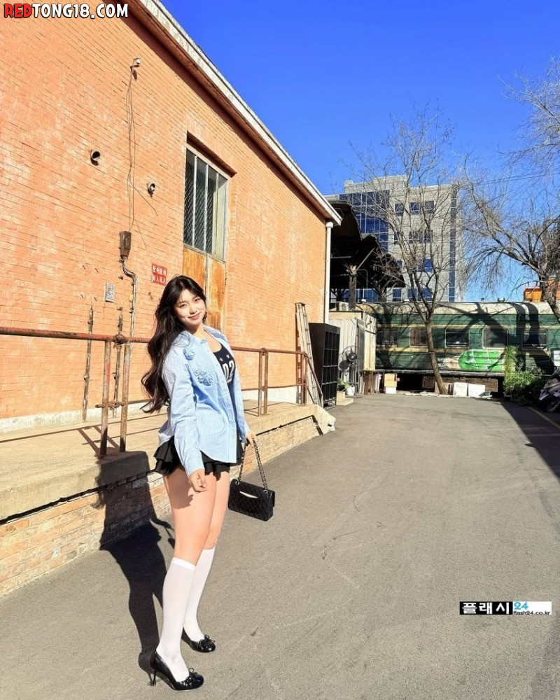 ㅇㅎ)호불호 갈리는 처자의 허벅지