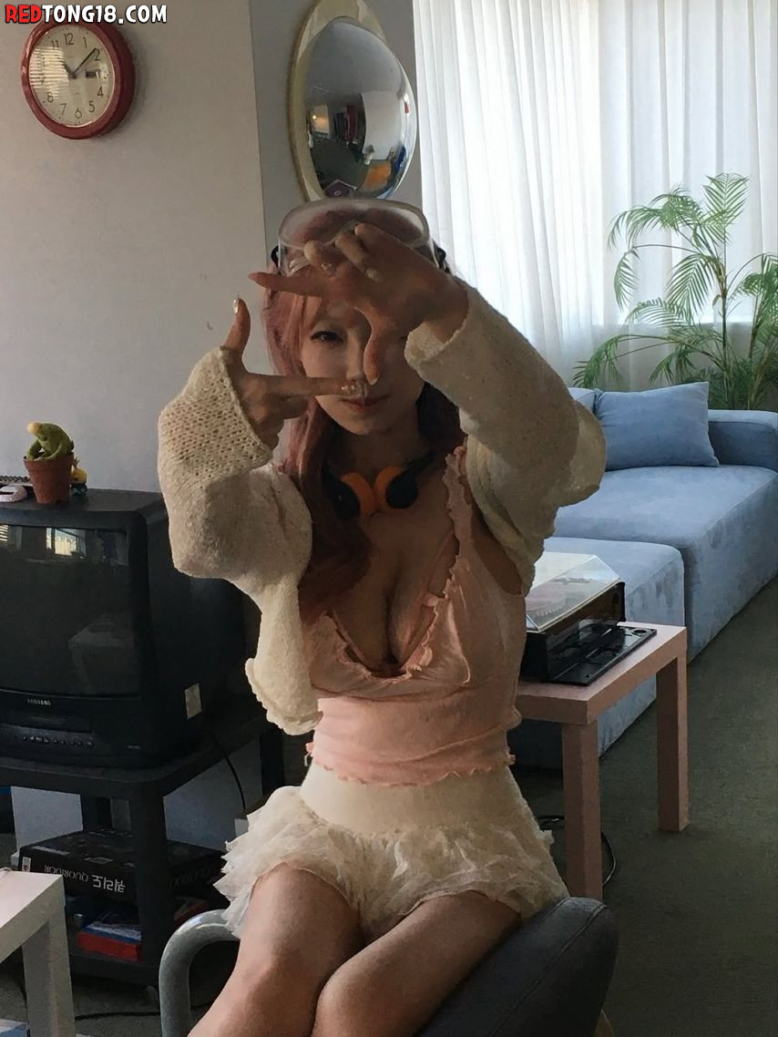 한국 몸스타그램 1티어라는 폭유녀